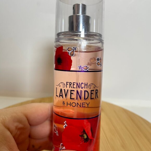 Bath & Body Works French Lavender & Honey Fine Fragrance Mist 8 oz Body Spray - Picture 2 of 4